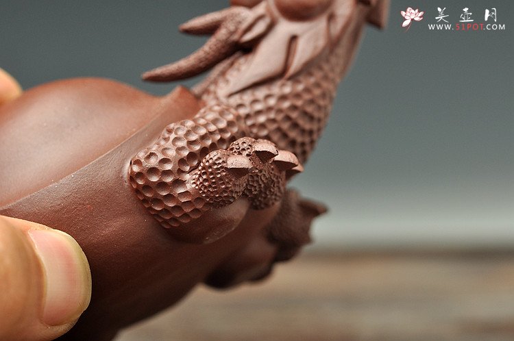 紫砂壶图片：精品龙龟茶宠 - 宜兴紫砂壶网