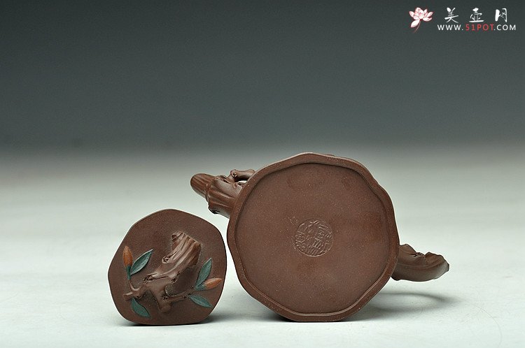 紫砂壶图片：精致灵巧 映山红 花货小品 - 宜兴紫砂壶网