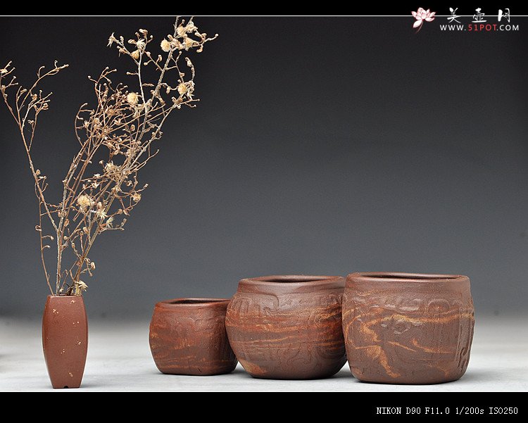 紫砂壶图片：美壶网专属定做 一家亲 古朴汉韵杯 全手工紫砂魅力 - 宜兴紫砂壶网