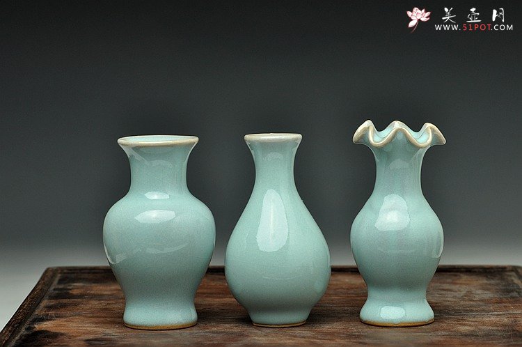 紫砂壶图片：汝瓷小花瓶  汝州汝瓷 文房小玩意 - 宜兴紫砂壶网