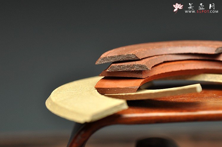 紫砂壶图片：紫砂试片 紫泥、朱泥、降坡泥、段泥 美壶网会员随机免费赠送 - 宜兴紫砂壶网