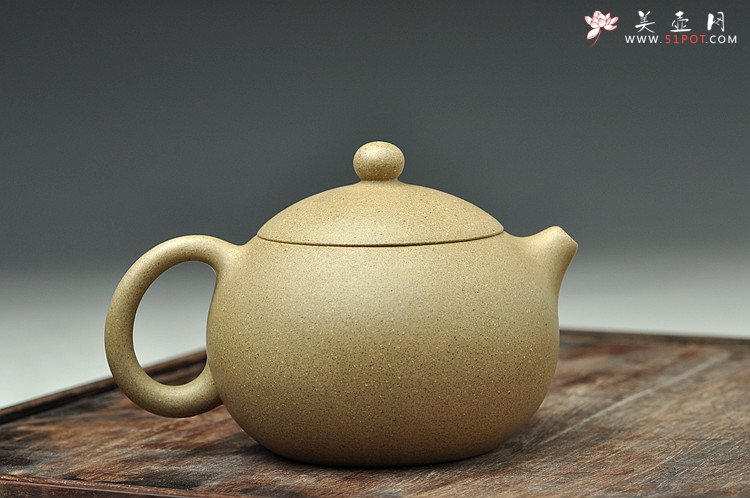 紫砂壶图片：徐亚春新作  全手段泥西施 整体周正耐品 仅此一件 - 宜兴紫砂壶网