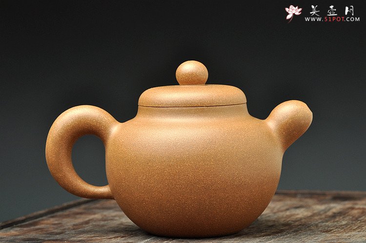 紫砂壶图片：道洪风格 雄厚可人  全手鼎珠 改良版 - 宜兴紫砂壶网