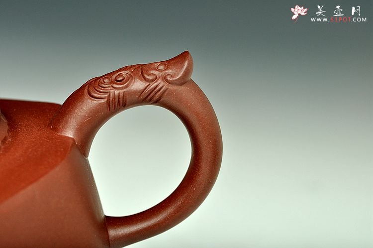 紫砂壶图片：陈进最新力作 大气厚重 全手中华情 送礼精品 - 宜兴紫砂壶网