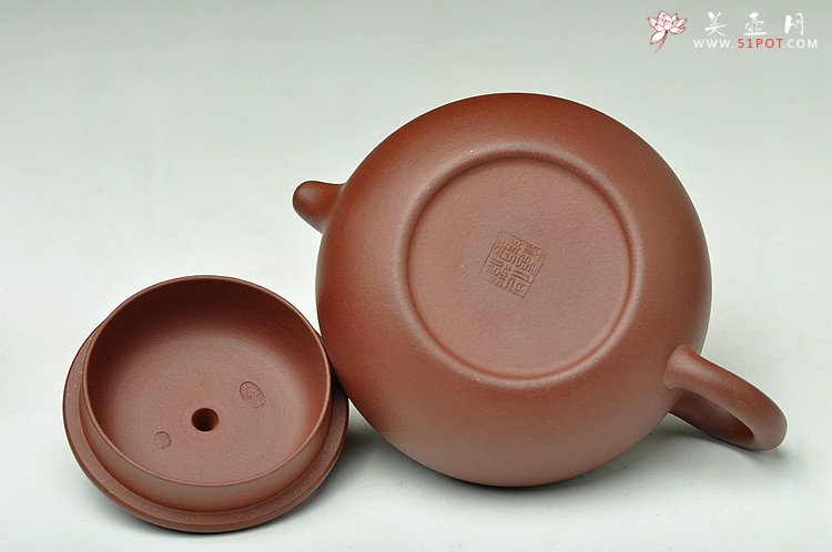 紫砂壶图片：浑厚拙朴 经典传统 全手仿古 紫红泥  - 宜兴紫砂壶网