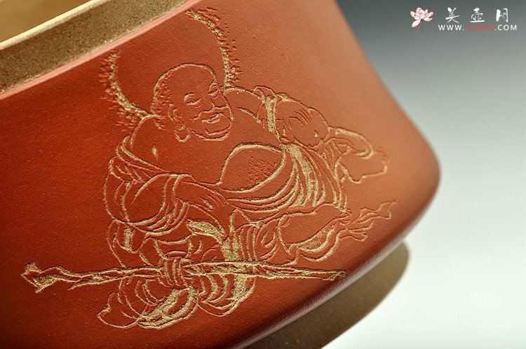 紫砂壶图片：精工花盆 粉朱泥浆 难得糊涂 案头花盆 仅一件 - 宜兴紫砂壶网