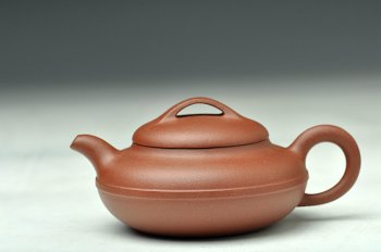 紫砂壶图片：优质青水泥 线圆 传统实用 经典小品 - 宜兴紫砂壶网