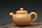 紫砂壶图片：道洪风格 雄厚可人  全手鼎珠 改良版 - 宜兴紫砂壶网