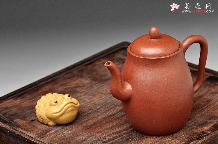 紫砂壶图片：敦厚古风 潘小东全手新作 君冠 耐品实用 - 宜兴紫砂壶网