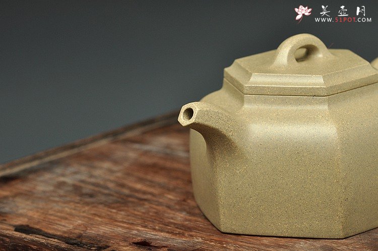 紫砂壶图片：许学军全手工二等奖获奖作品 全手六方井泉  经典代表作 - 宜兴紫砂壶网