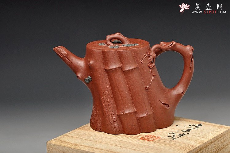 紫砂壶图片：单志萍2013全手工大赛同款作品 舞动之魅 全手三友祝福 - 宜兴紫砂壶网