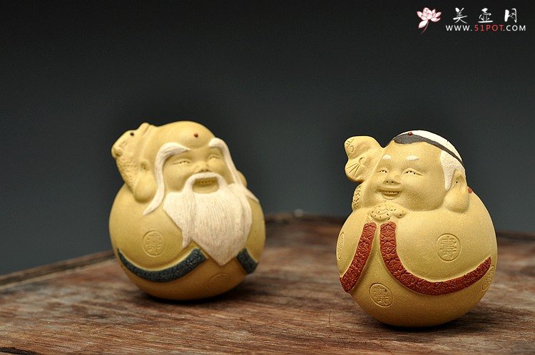 紫砂壶图片：寿公寿婆一对 ~Q的茶宠 - 宜兴紫砂壶网