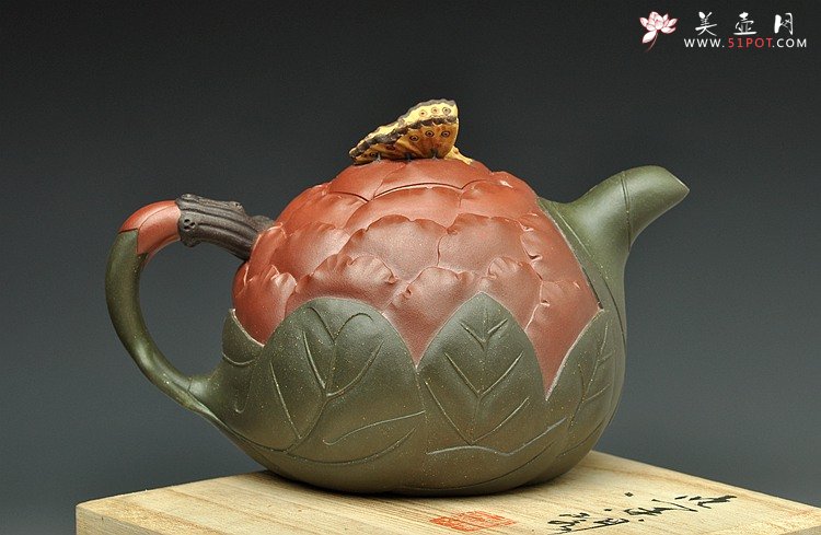 紫砂壶图片：国色天香之牡丹壶 蒋蓉经典款型 - 宜兴紫砂壶网