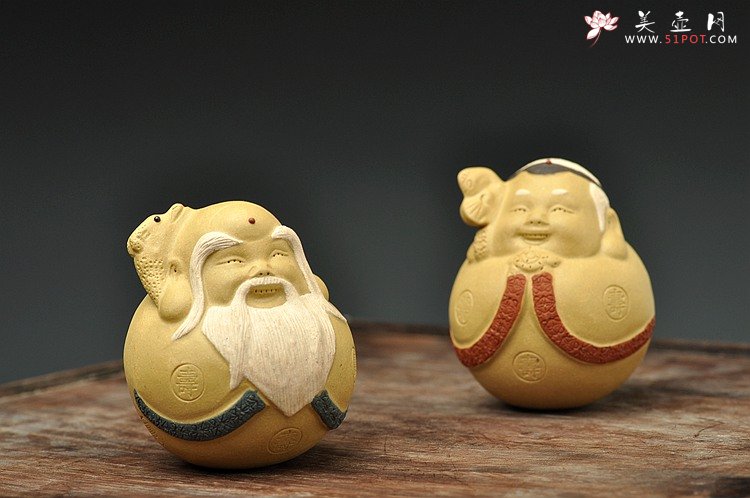 紫砂壶图片：寿公寿婆一对 ~Q的茶宠 - 宜兴紫砂壶网