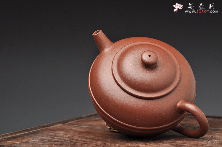 紫砂壶图片：潘小东全手新作 追慕古韵  明式腰线  - 宜兴紫砂壶网