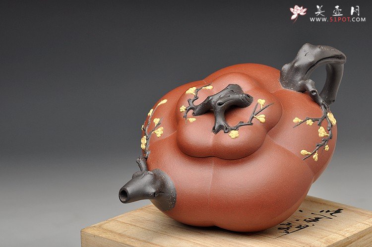 紫砂壶图片：单志萍新品 老味十足  大上合梅 - 宜兴紫砂壶网