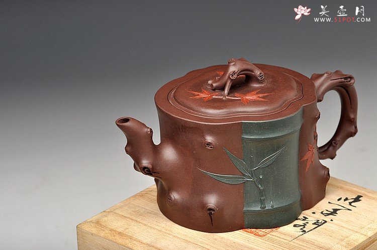 紫砂壶图片：崔巍健经典 三色枫竹情 风情之作o(∩_∩)o 韵味十足 - 宜兴紫砂壶网