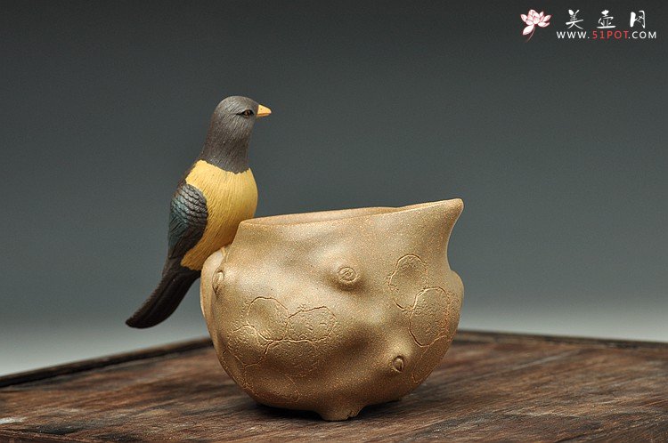 紫砂壶图片：许卫星 喜上眉梢公道杯 栩栩如生 别有情趣 - 宜兴紫砂壶网