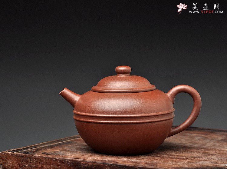 紫砂壶图片：潘小东全手新作 追慕古韵  明式腰线  - 宜兴紫砂壶网