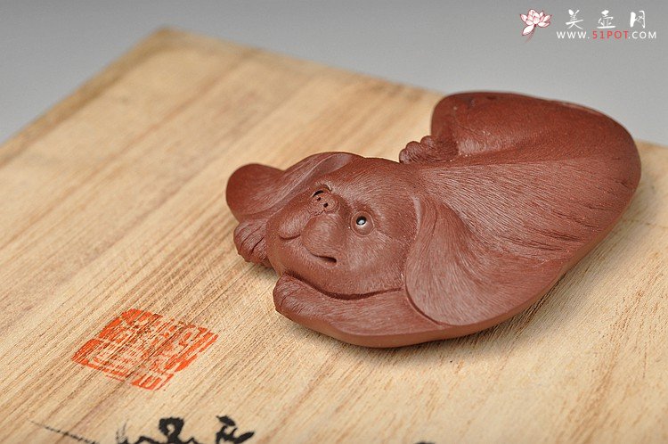 紫砂壶图片：李爱民 公主犬 可爱灵气 细节逼真 做工非常漂亮 - 宜兴紫砂壶网