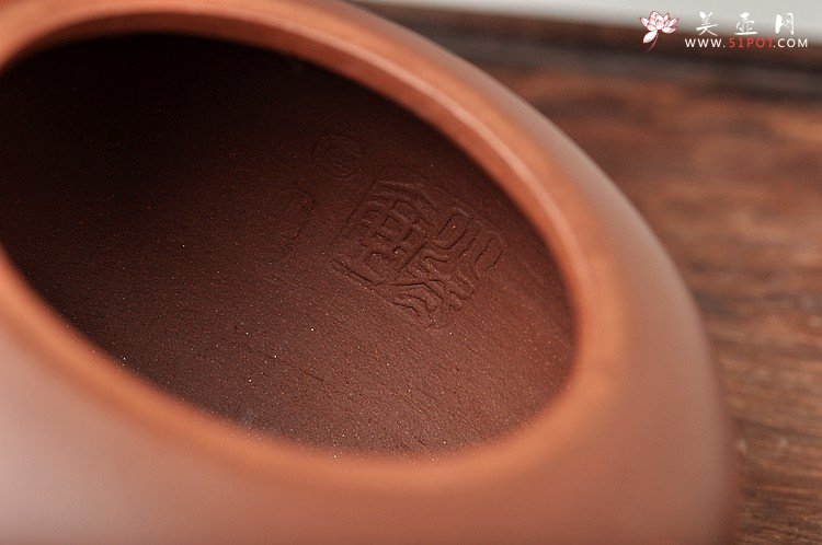 紫砂壶图片：潘小东全手新作 追慕古韵  明式腰线  - 宜兴紫砂壶网