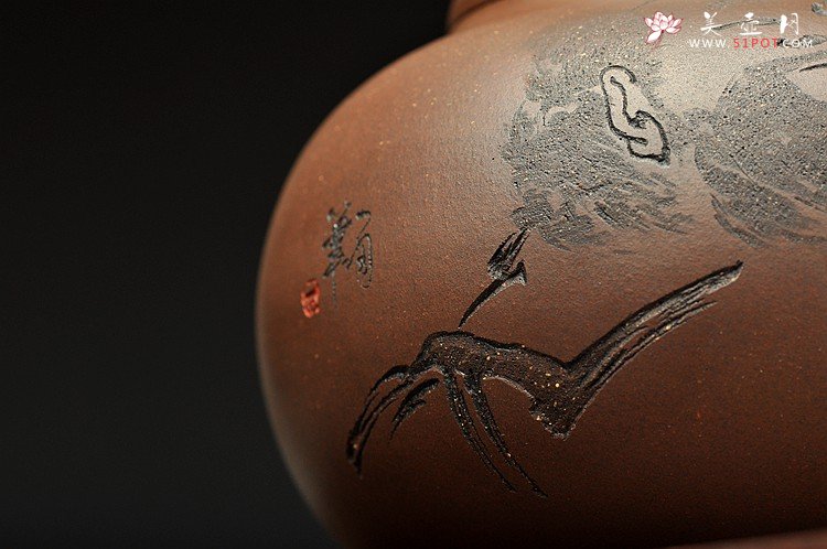 紫砂壶图片：珠圆玉润之游云 文房茶叶罐 - 宜兴紫砂壶网