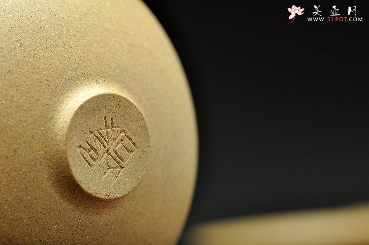 紫砂壶图片：一套梅兰竹菊 茶室之美 乳香杯 - 宜兴紫砂壶网