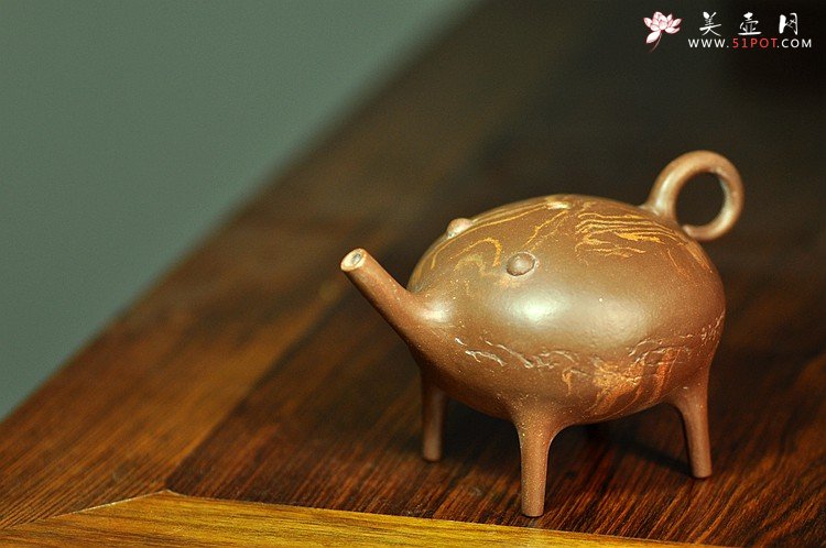 紫砂壶图片：全手工茶宠 文房水注~ 独角兽和短嘴小猪~ - 宜兴紫砂壶网