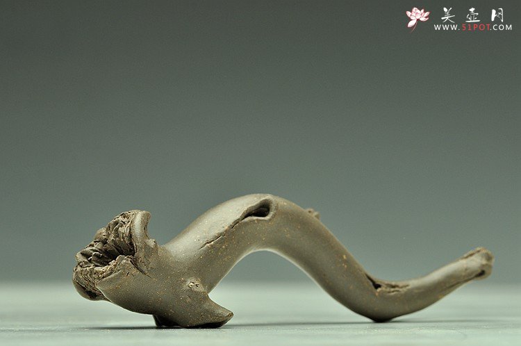 紫砂壶图片：弯曲有度~ 全手树桩笔架 - 宜兴紫砂壶网