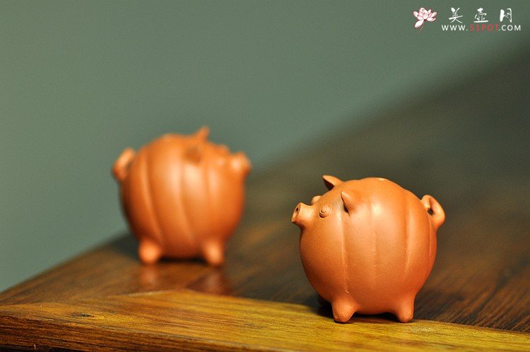 紫砂壶图片：全手工茶宠 文房水注~ 独角兽和短嘴小猪~ - 宜兴紫砂壶网