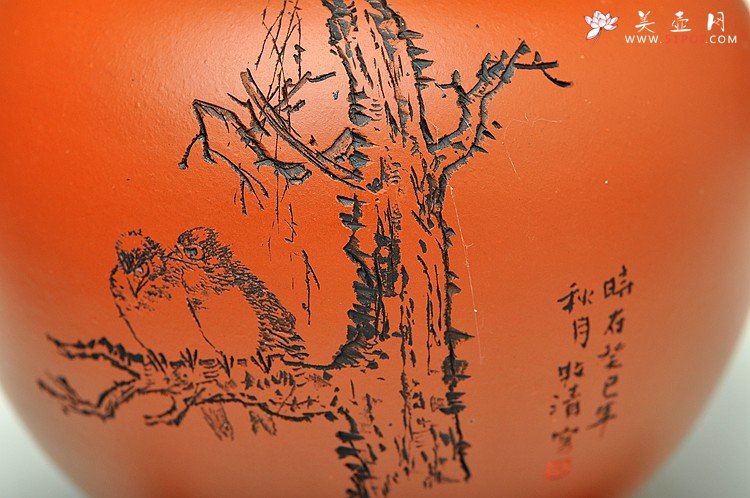 紫砂壶图片：朱牧青老师原矿小红泥花瓶一套  做工精细  刻绘生动 - 宜兴紫砂壶网