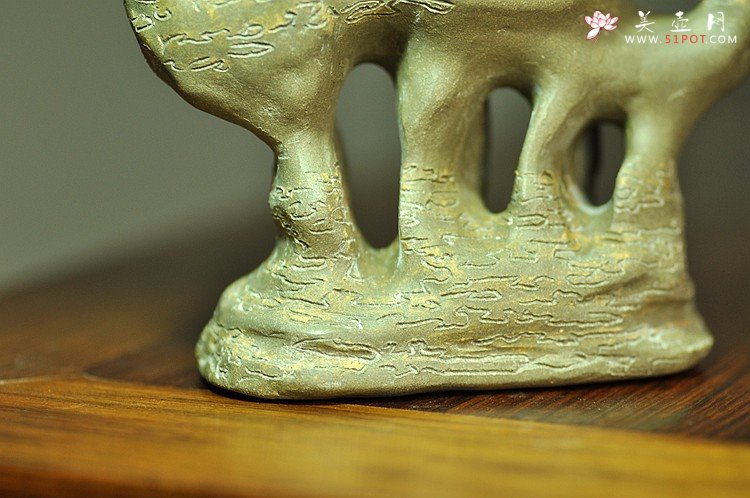 紫砂壶图片：全手作品 文房雅物 吉祥（羊）假山 - 宜兴紫砂壶网