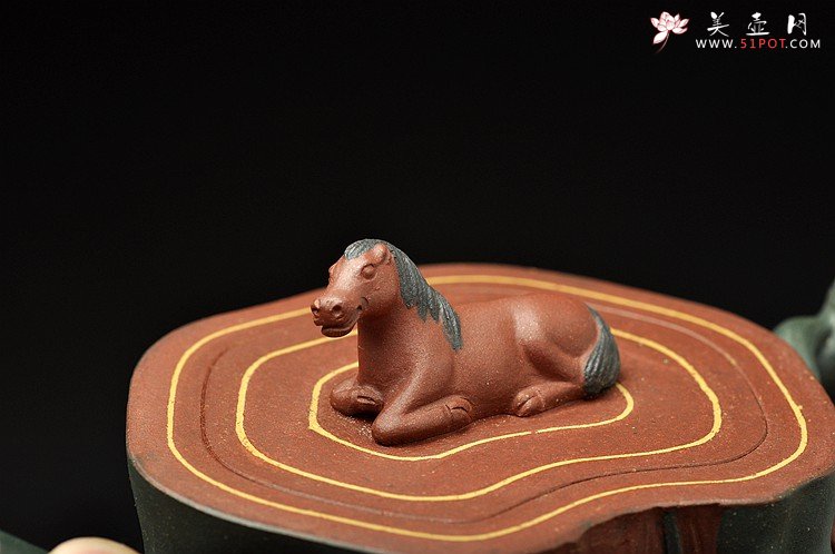 紫砂壶图片：恭贺新春 造型独特 构思巧妙  马上封侯 送礼自玩佳品~ - 宜兴紫砂壶网