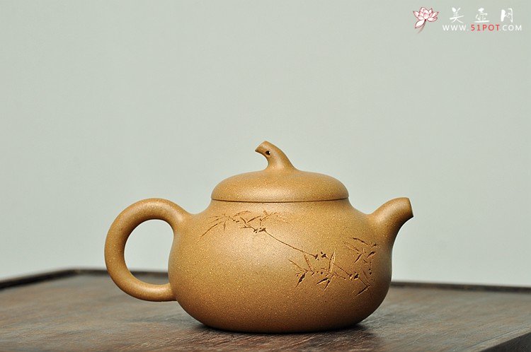 紫砂壶图片：邱玉林大师装饰 拙味十足圆润敦厚  全手茄段 实用收藏 - 宜兴紫砂壶网