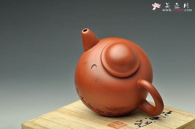 紫砂壶图片：天地悠悠 敦厚纯朴 乐天知命 紫砂经典器形 渔翁 - 宜兴紫砂壶网