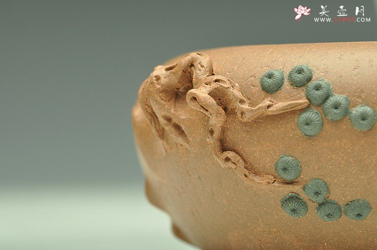 紫砂壶图片：全手松段水盂 文房雅玩 - 宜兴紫砂壶网