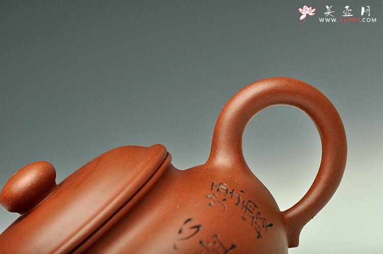 紫砂壶图片：婉约秀气 一捺底   仿古 座有兰言 - 宜兴紫砂壶网