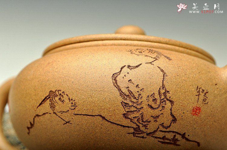 紫砂壶图片：秀丽文气 型制素雅端庄 大口实用 全手福壶 - 宜兴紫砂壶网