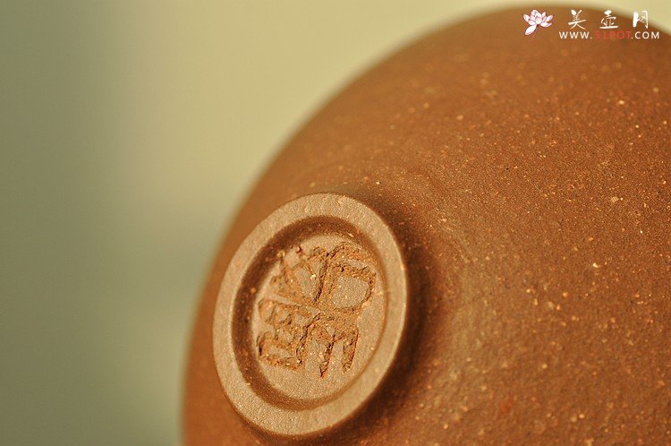 紫砂壶图片：石丁秋韵杯  - 宜兴紫砂壶网