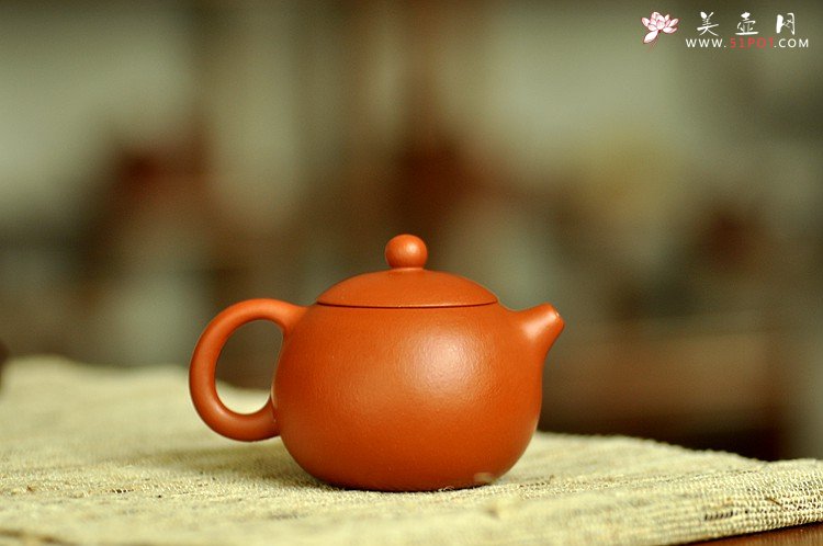 紫砂壶图片：秋冬款o(∩_∩)o 一手迷你壶 优质朱泥 娇小西施 - 宜兴紫砂壶网