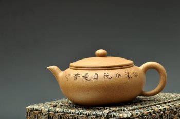 紫砂壶图片：秀丽文气 型制素雅端庄 大口实用 全手福壶 - 宜兴紫砂壶网