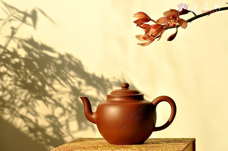 紫砂壶图片：周路健新品 形态到位 气韵不凡 陆逸舟装饰 全手恒圆 - 宜兴紫砂壶网