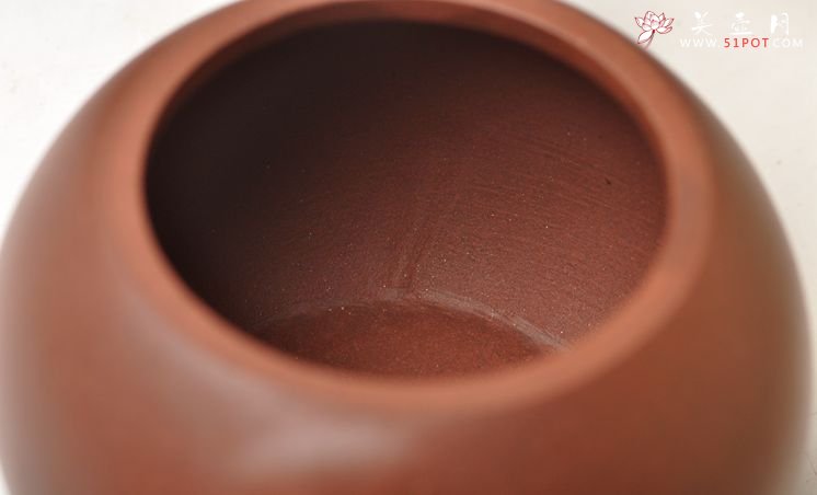 紫砂壶图片：造型饱满圆润 做工精雅 全手工西施 - 宜兴紫砂壶网