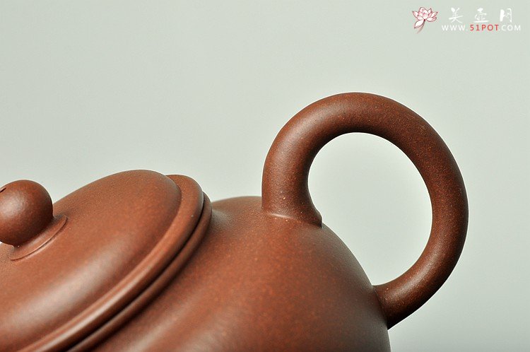 紫砂壶图片：徐亚春新作 圆润雅致 线条流畅 全手秀珠 - 宜兴紫砂壶网
