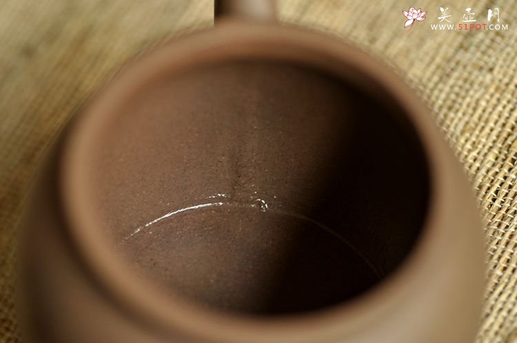 紫砂壶图片：和石装饰 万工经典之作 全手明香 实用精品 - 宜兴紫砂壶网