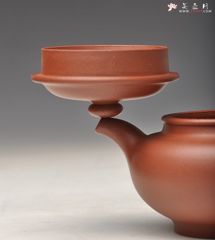 紫砂壶图片：徐家风格 舒展温润 扁而不僵  全手扁掇只 优质红清水 - 宜兴紫砂壶网