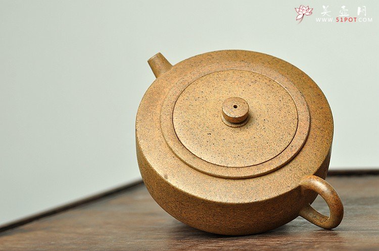 紫砂壶图片：瞿斌原创作品 玉成遗韵 柴窑烧 全手怀璧 古朴拙雅 - 宜兴紫砂壶网