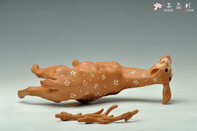 紫砂壶图片：梅花鹿 - 宜兴紫砂壶网