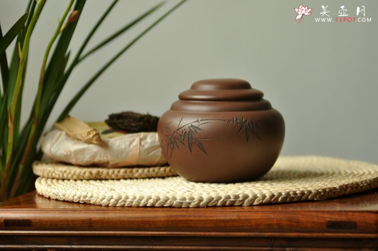 紫砂壶图片：文房茶叶罐  造型新颖 饱满敦厚 传芳 - 宜兴紫砂壶网