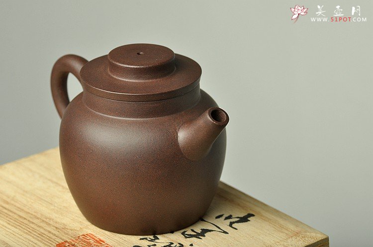 紫砂壶图片：美壶特惠 茶人最爱 实用 摹古系列之巨轮 - 宜兴紫砂壶网